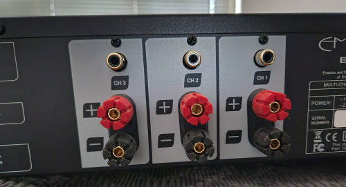 Emotiva Basx A3 Three-Channel Power Amplifier 3x140w 8 Ohms/3x200 watts 4 Ohms