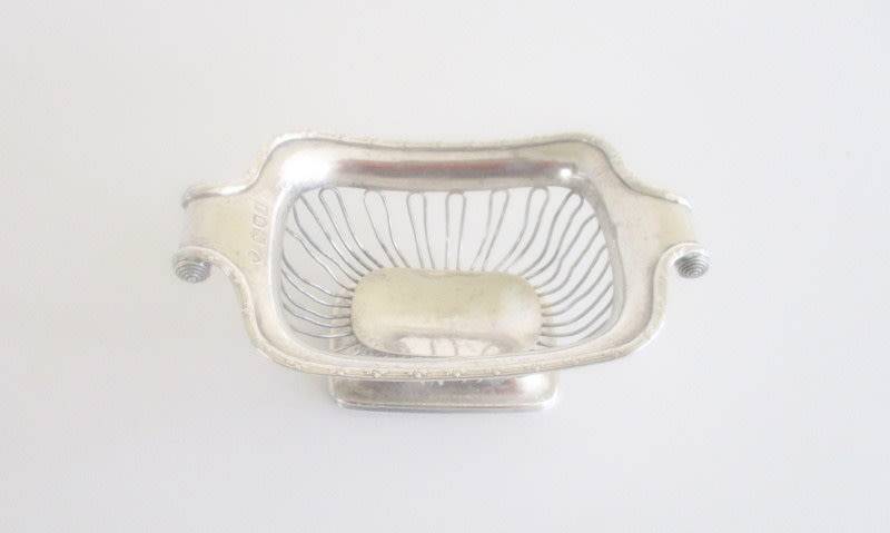 A HALLMARKED SILVER BON BON DISH  ? OR ? 1906---A whopping 67,7gram