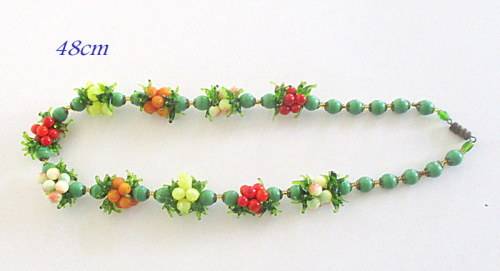 A VINTAGE MURANO GLASS FRUIT NECKLACE WITH GLASS LEAVES--SORT AFTER RARE ITEM