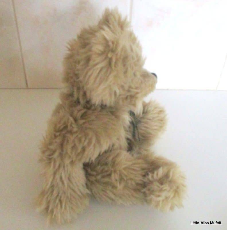A  VINTAGE TEDDY BEAR BY HEARTFELT GORGEOUS CUDDLY