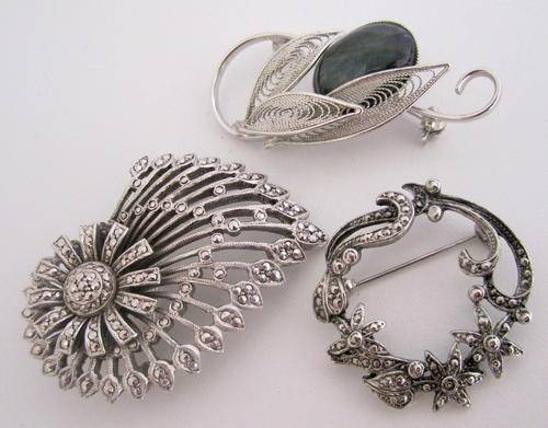 2 BROOCHES--2 MARCASITE AND  1 FILLIGREE WITH A LABDORITE?? STONE  (C)