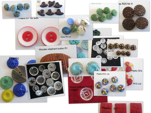 FOR USER AUNTYLOVEE ONLY--A LOT OF  +110 VINTAGE BUTTONS