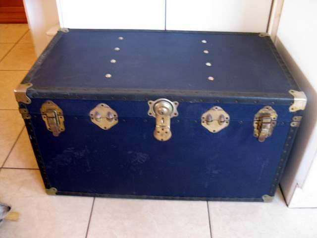 A TRAVELLING CHEST.