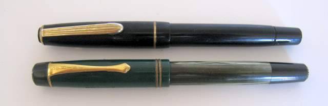 2 VINTAGE FOUNTAIN PENS.
