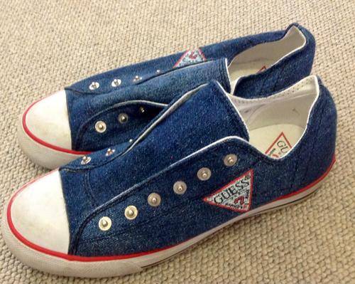 Guess shoes size 4