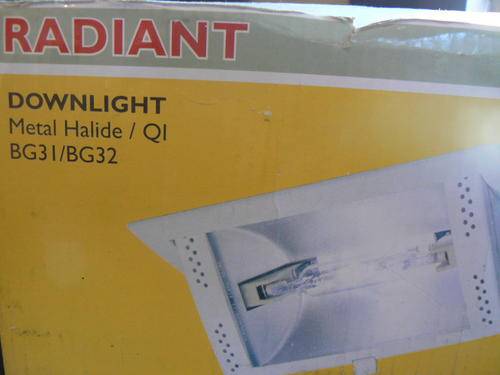 spot light wow start r1