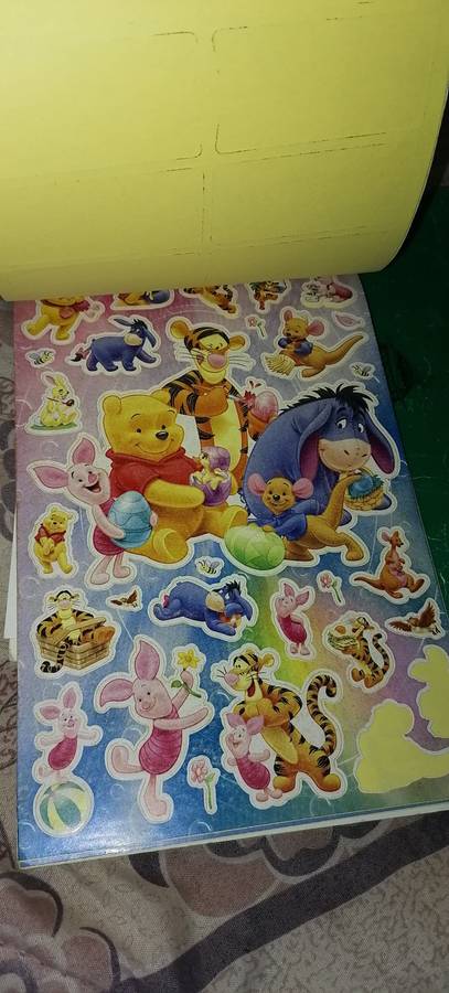 VARIOUS COLLECTABLE ITEMS