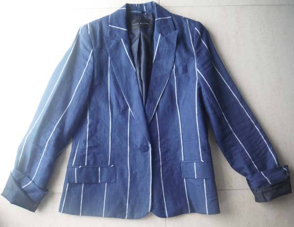 PREPPY LINEN JENNI BUTTON BLAZER!