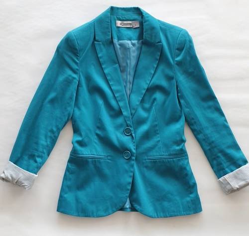 CUTE AQUAMARINE JACKET!