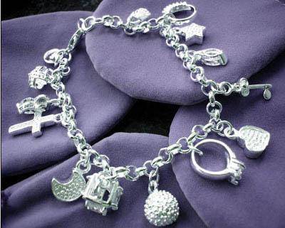 LOVELY 925 STERLING SILVER CHARM BRACELET!!