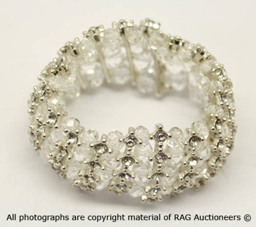 Lauren Michelle Collection Classy Stretch Bracelet