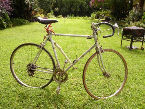 SUMMIT Road Bicycle