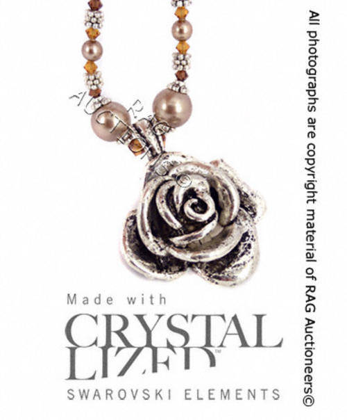 **R760** GENUINE SWAROVSKI Rose Medallion Necklace (SUMMER COLLECTION)