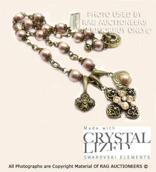 **R760** Genuine Swarovski Crystal Pearl Necklace