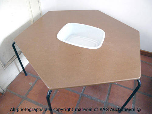 Hexagonal Table With Basin