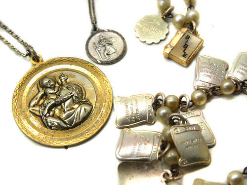 Vintage Religious Jewelry Lot 1