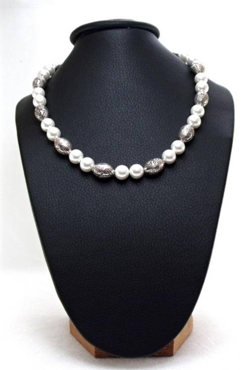 40cm White 10mm South Sea Shell Pearls and Rodium-plate Silver Necklace by Cooper & Lombard Jewelry