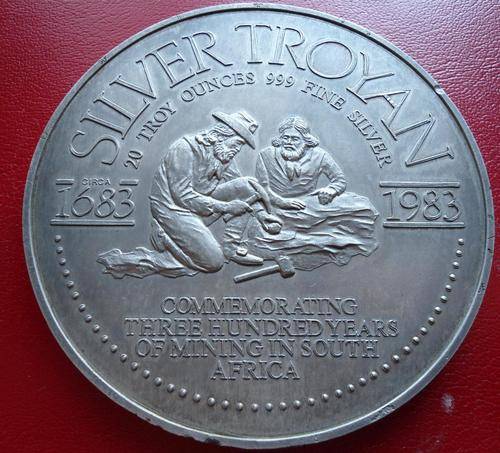 HUGE SILVER COIN OF SOUTH AFRICA - 20 Troy ounces of Silver, over 620 GRAMS !!!!