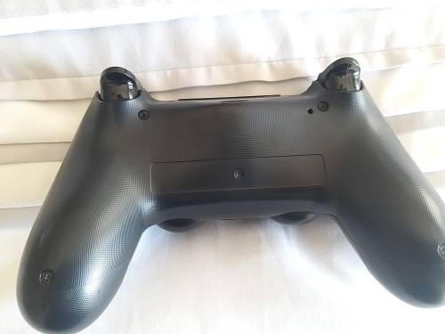 Sony Playstation 4 Console Model CUH-1116A in Excellent Condition + 5 games