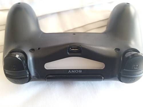 Sony Playstation 4 Console Model CUH-1116A in Excellent Condition + 5 games