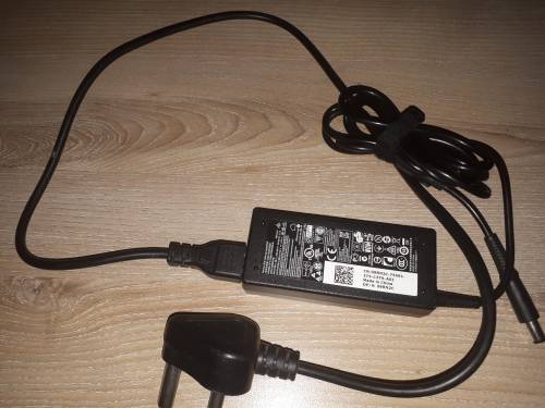 DELL INSPIRON 15 3521, I5-3337U, 6 GB RAM, 750 GB HDD, 15.6`