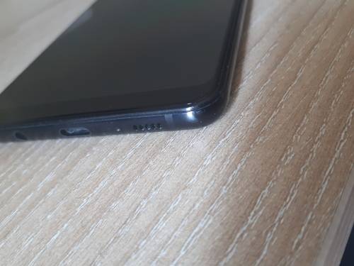 Samsung A9 2018 6 GB Ram 128 GB storage