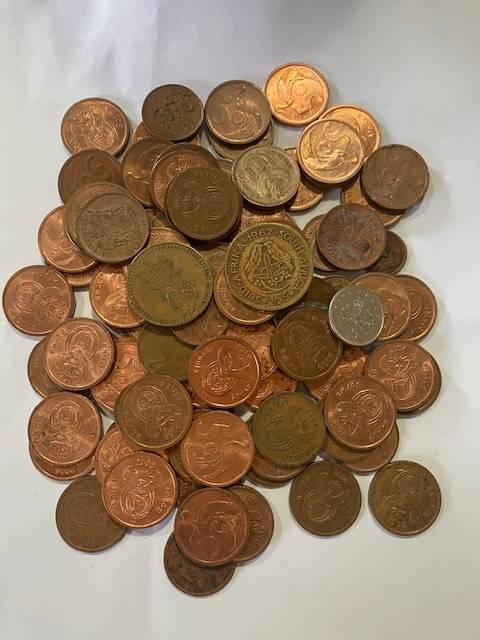 Coin Lot: More than 95 coins. Mostly RSA incl 1962 JVR and a few international coins: Many UNC