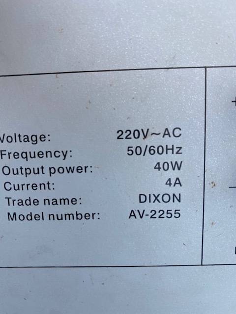 Dixon Amplifier + 2 massive (height 1 metre +) Dixon speakers: AV-2255: Read description BARGAIN