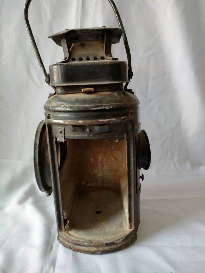 Adlake Non-sweat Railway lamp in good condition: Missing backplate: 450 x 190 x mm: