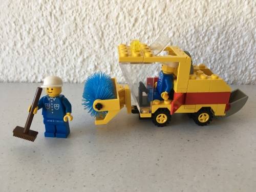 VINTAGE LEGO STREET SWEEPER - 1991 SET