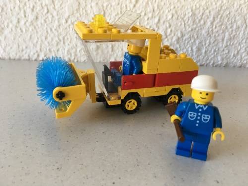 VINTAGE LEGO STREET SWEEPER - 1991 SET