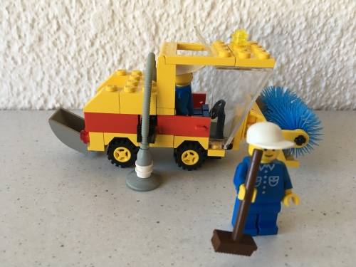 VINTAGE LEGO STREET SWEEPER - 1991 SET