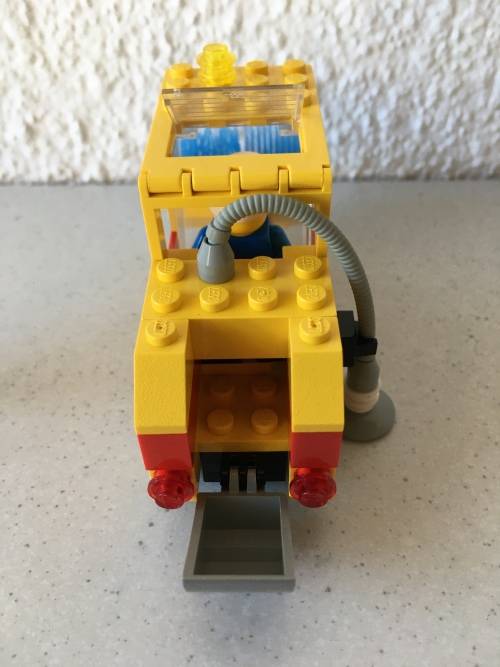 VINTAGE LEGO STREET SWEEPER - 1991 SET