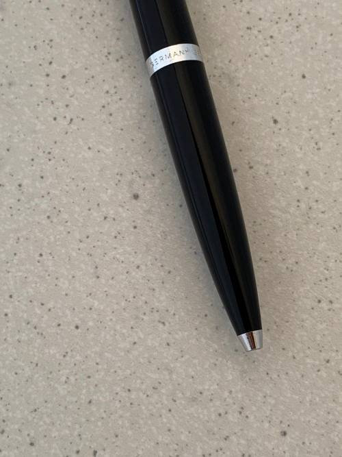 Vintage 1970s Montblanc beautiful black and chrome ballpoint pen