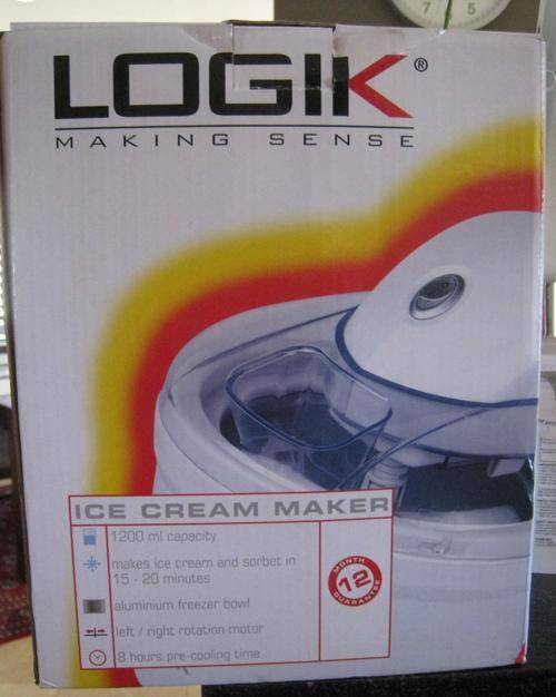 ICECREAM MAKER - LOGIK