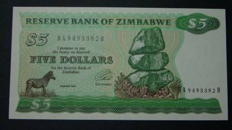 WOW !! Scarce Zimbabwe 5 Dollar note, pick 2e!! WOW