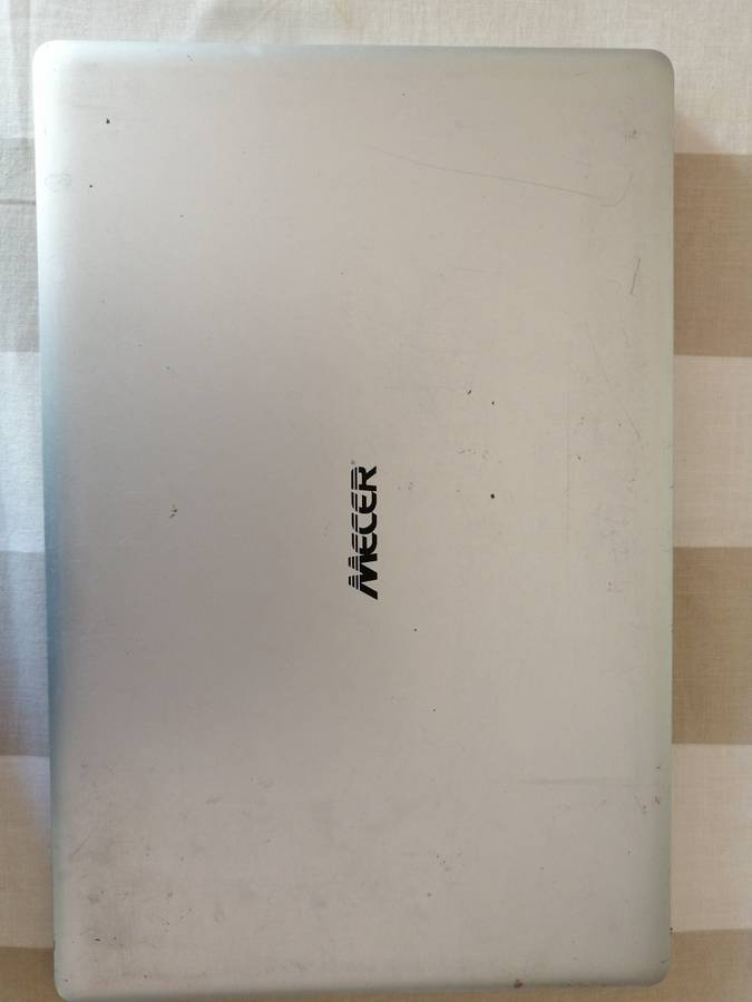 Mecer laptop. Password locked can be used for spares