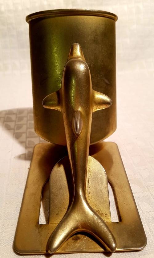 Stunning Dolphin glasses/pen holder!
