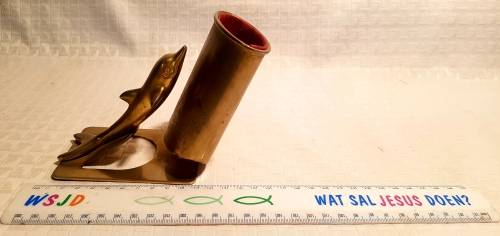 Stunning Dolphin glasses/pen holder!