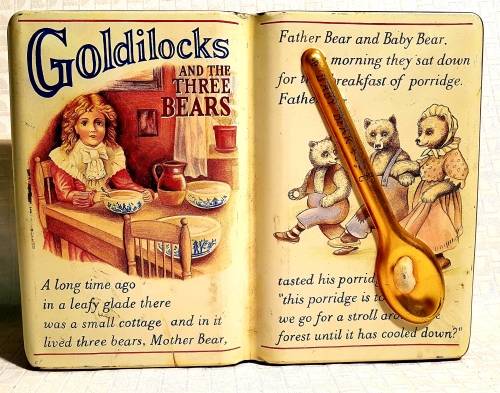 Quaint Goldilocks and the three bears tin (Bakers)