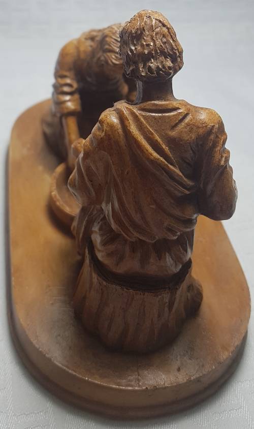 Jesus Washing Disciples Feet Sculpture!!!