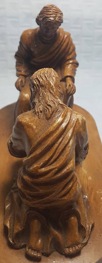 Jesus Washing Disciples Feet Sculpture!!!