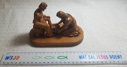 Jesus Washing Disciples Feet Sculpture!!!
