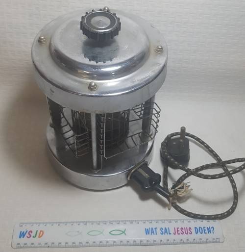 Vintage Berda 4 Slice Toaster!!! (Working)