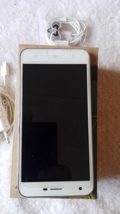 VODAFONE SMART ULTRA 6