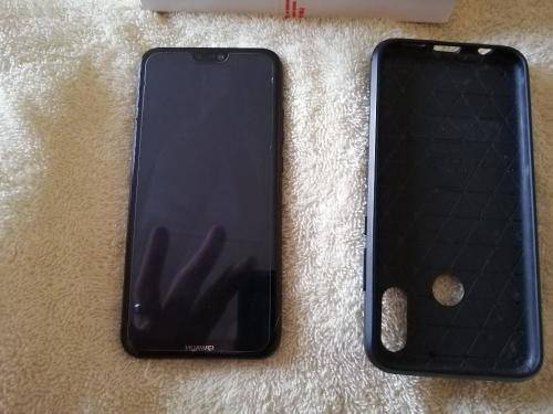 Huawei P20 Lite in new condition. A bargain at this starting price of R 1700.