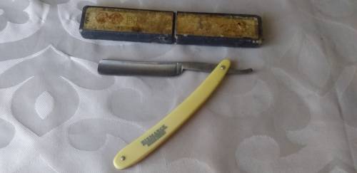 Vintage Razors