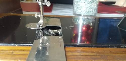 Antique/ vintageGritzner vibrating shuttle sewing Machine