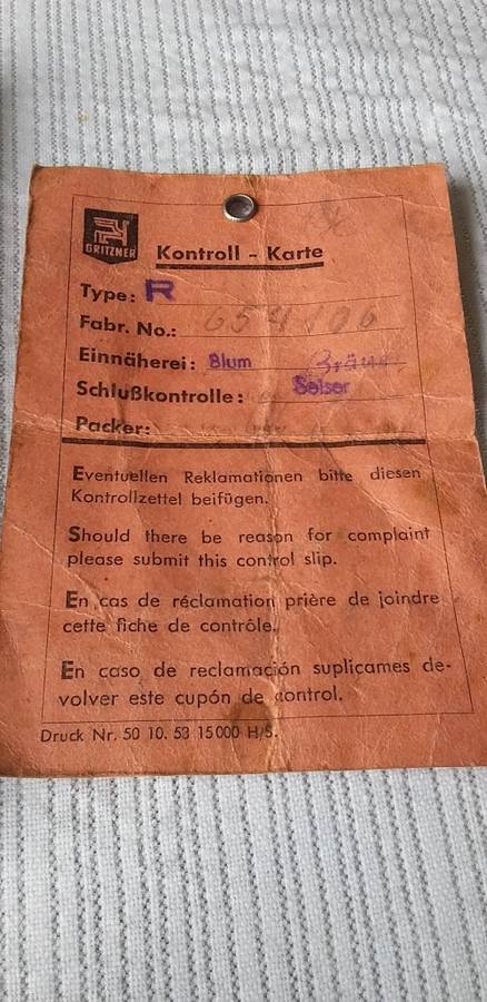 Antique/ vintageGritzner vibrating shuttle sewing Machine