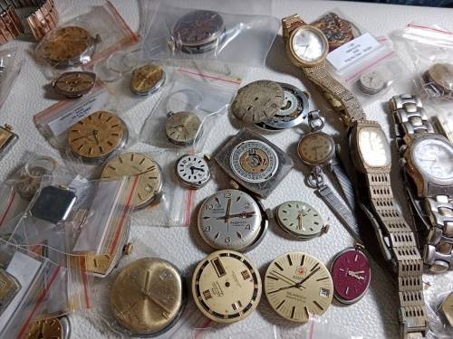 Big lot of watch movements for spears